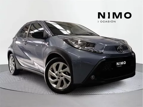TOYOTA Aygo X Cross AYGO X CROSS 1.0 VVT-I 72CV Play
