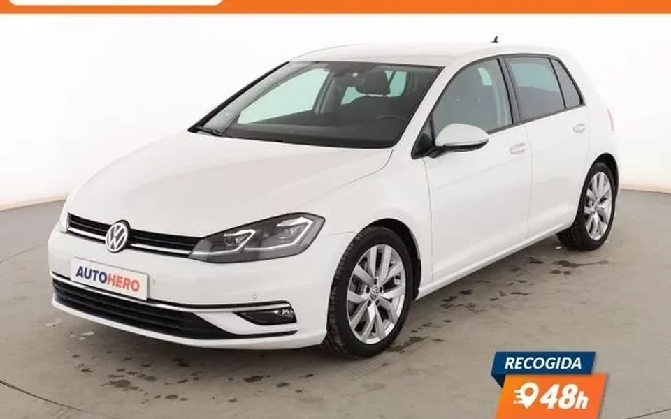 VOLKSWAGEN Golf 1.5 TSI ACT Sport