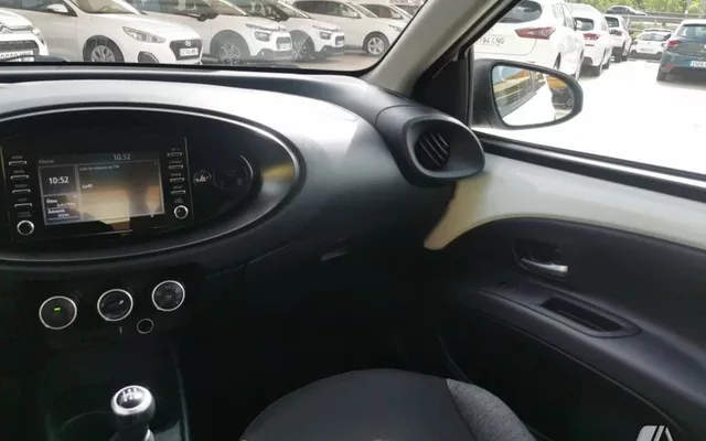 TOYOTA Aygo X Cross Aygo X Cross Play