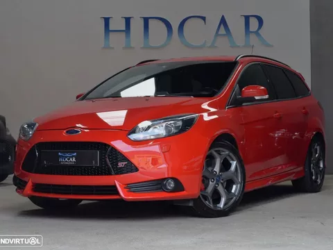 Ford Focus SW 2.0 EcoBoost ST