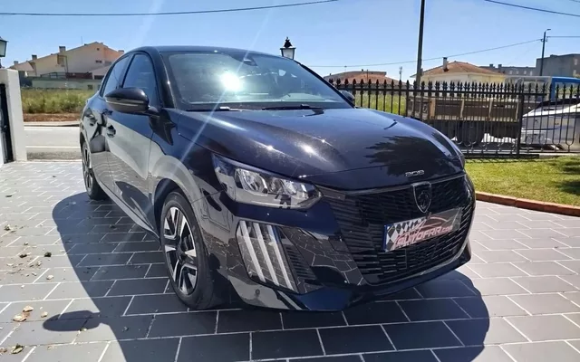 Peugeot 208 TURBO 100 Allure