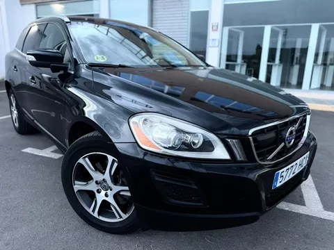 VOLVO XC60 XC60 D3 Kinetic AWD Aut.