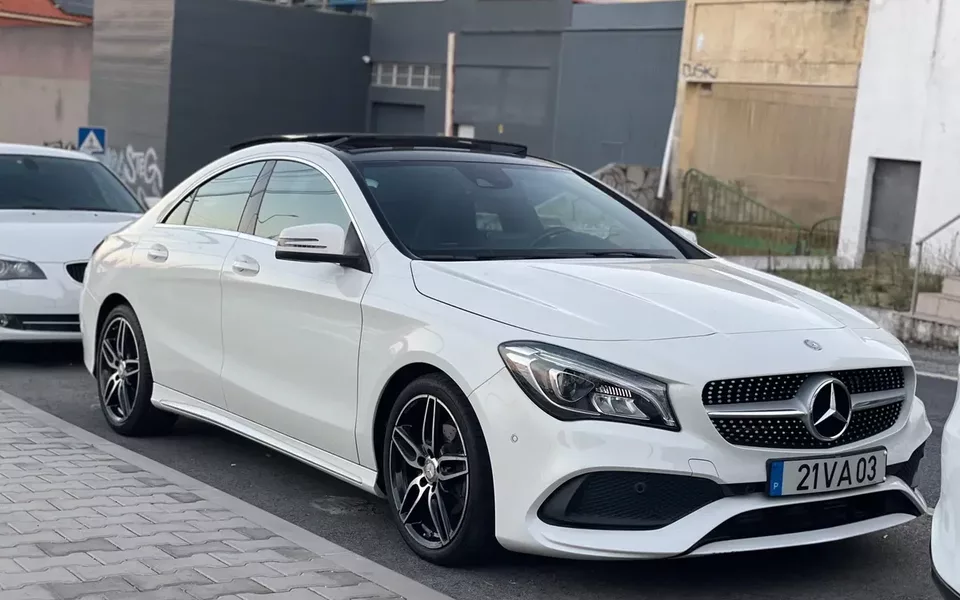 Mercedes-Benz CLA 200
