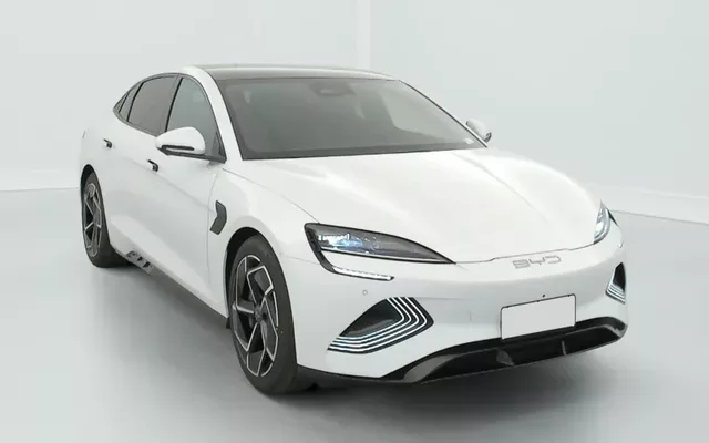 BYD SEAL 82,5 kWh 313 ch RWD Design Zéro km immatriculé