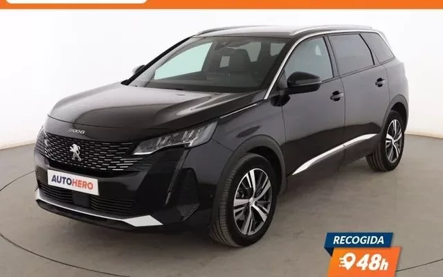 PEUGEOT 5008 1.2 PureTech Allure Pack