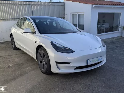 Tesla Model 3 Tração Traseira Premium