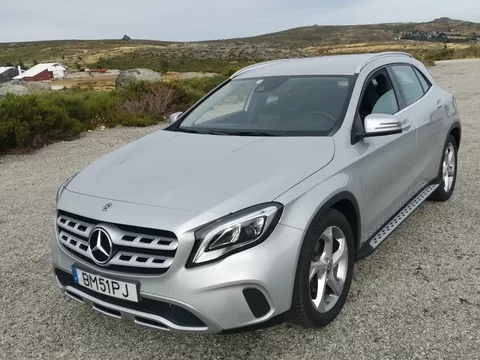 Mercedes-Benz GLA 180