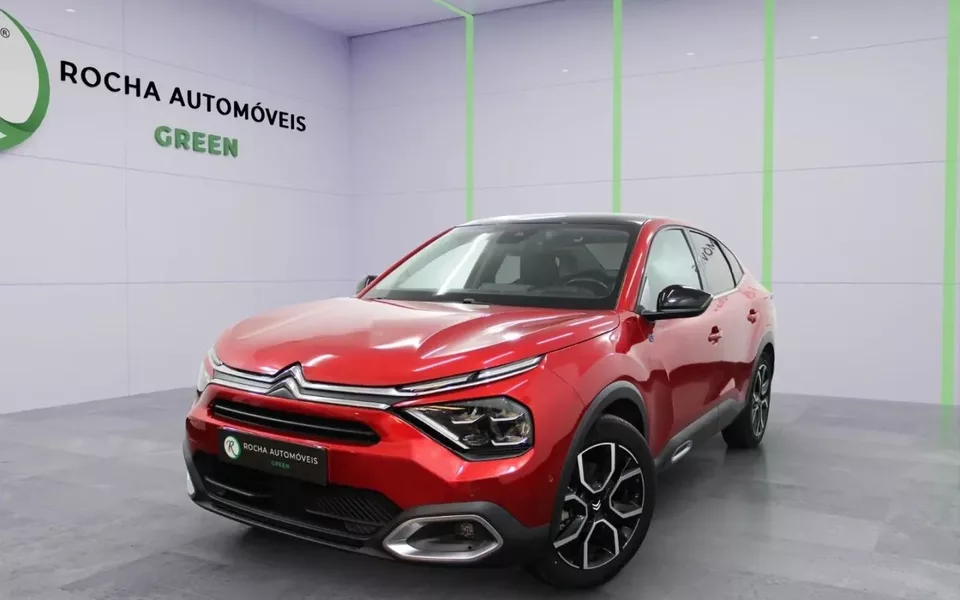 Citroën e-C4 X