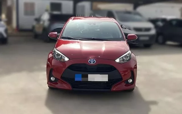TOYOTA Yaris 120h 1.5 Active Tech