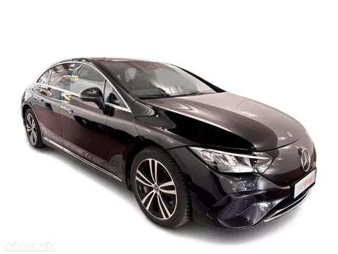 Mercedes-Benz EQE 300 Electric Art