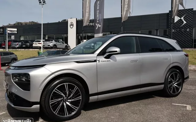 Xpeng G9