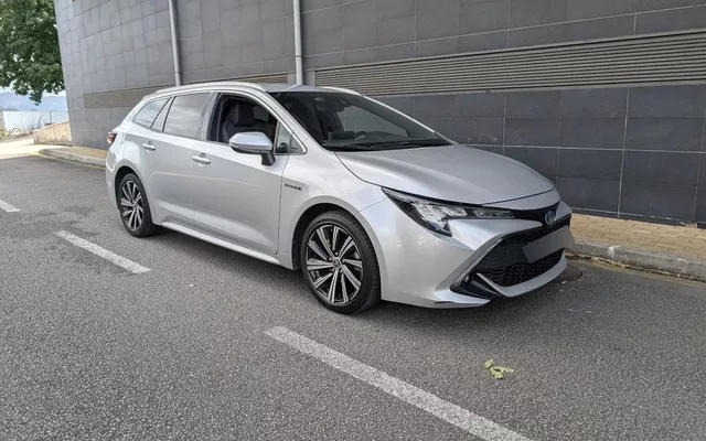 Toyota Corolla Touring Sports 1.8 Hybrid Comfort+P.Sport