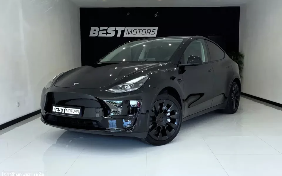 Tesla Model Y RWD