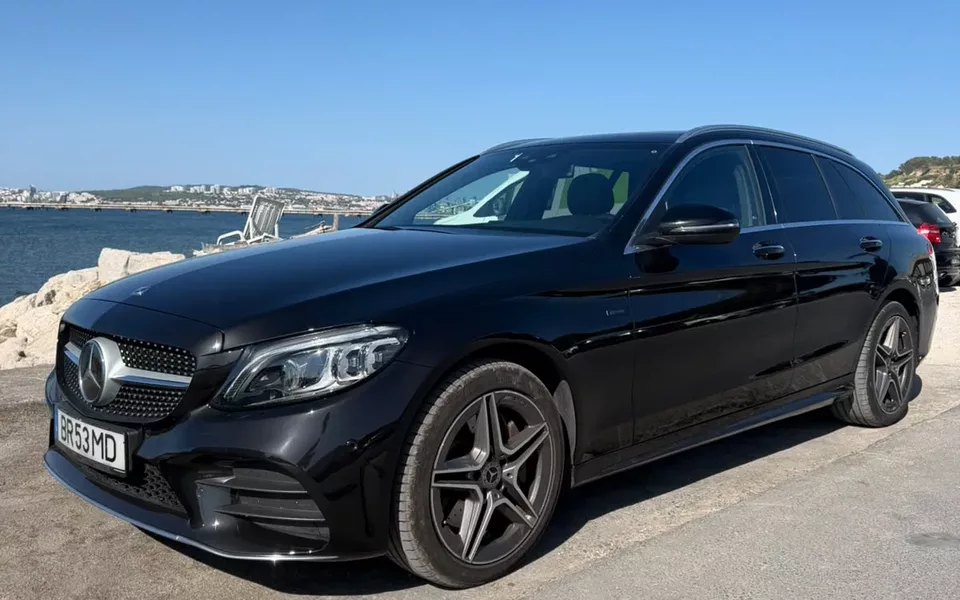 Mercedes-Benz C 300 BlueTEC Hybrid AMG Line