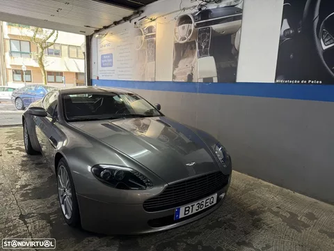 Aston Martin Vantage Coupe Sportshift