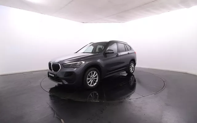 BMW X1 sDrive 16d Cx. Aut. GPS / Cam. Traseira / JLL