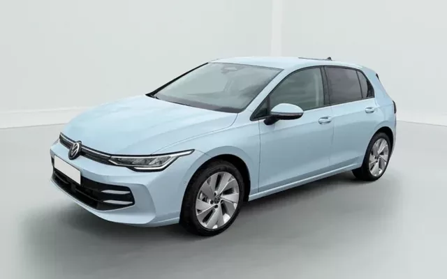 Volkswagen GOLF VIII 1.5 etsi evo2 116 life dsg7 Zéro km immatriculé