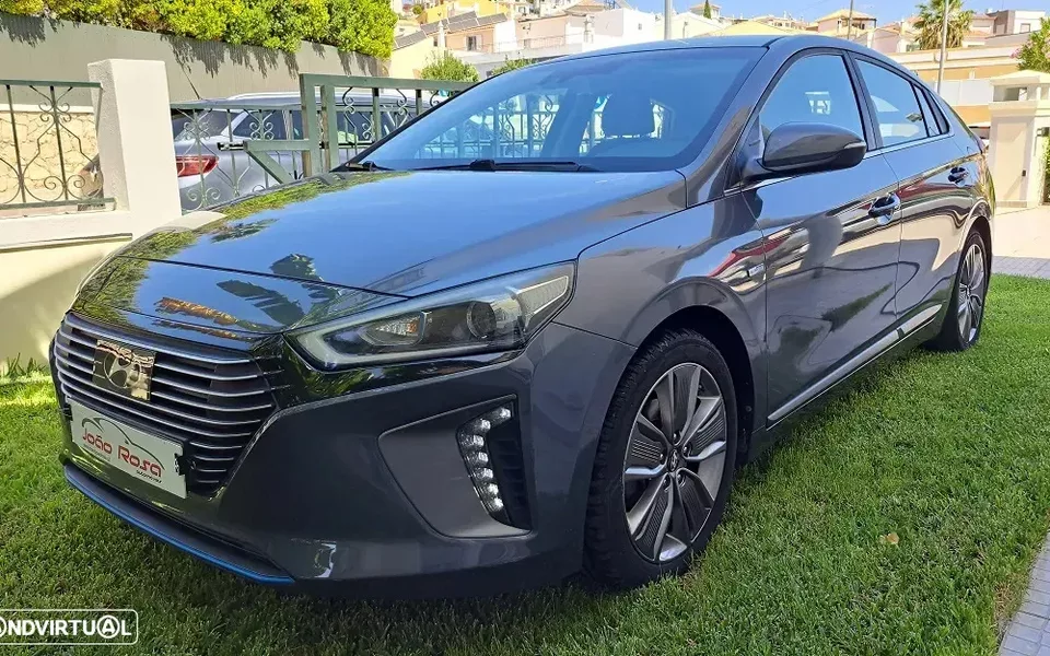 Hyundai Ioniq 1.6 GDI HEV Hybrid Tech
