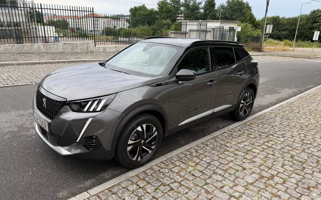 Peugeot 2008 1.5 BlueHDi GT