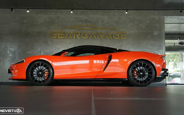 McLaren GT 4.0 Twin-Turbo V8