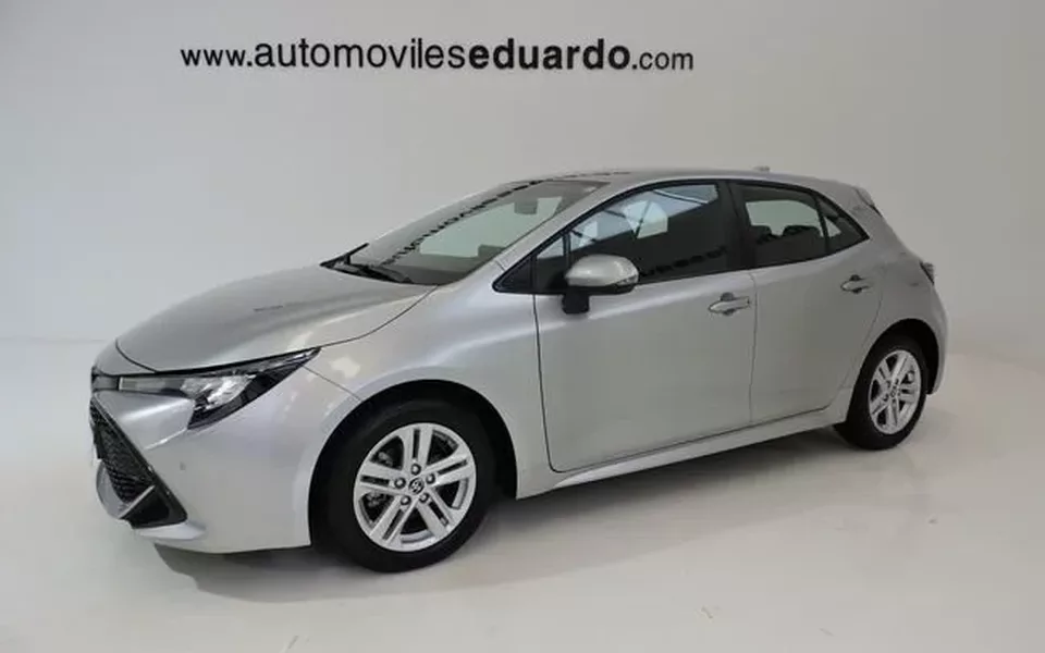 TOYOTA Corolla 1.8 Hybrid Dynamic
