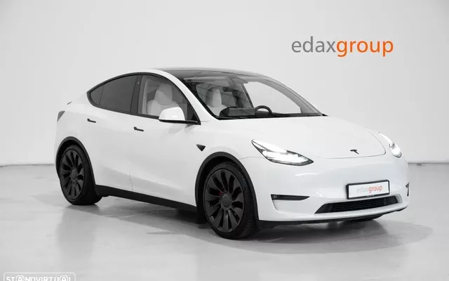 Tesla Model Y Performance Dual Motor AWD
