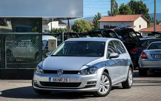 Volkswagen Golf 2013 1.6 TDI Highline