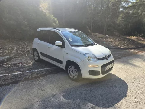 FIAT Panda Panda 1.2 Lounge - 4700€ en Vilanova i la geltrÚ