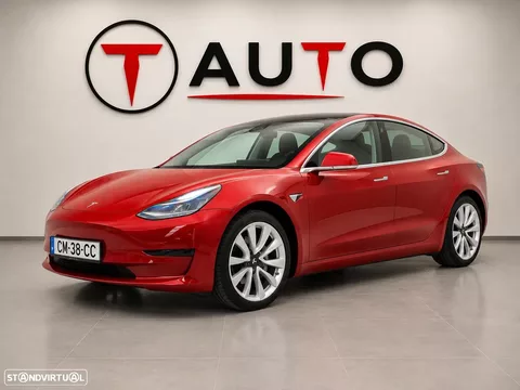Tesla Model 3 Tração Traseira
