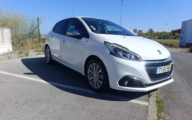 Peugeot 208 1.2 PureTech Style