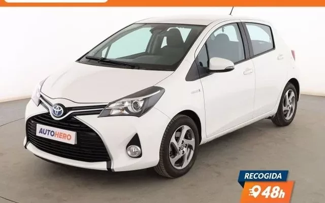 TOYOTA Yaris 1.5 Hybrid Active