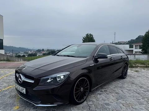Mercedes-Benz CLA 200 d 7G-DCT Urban