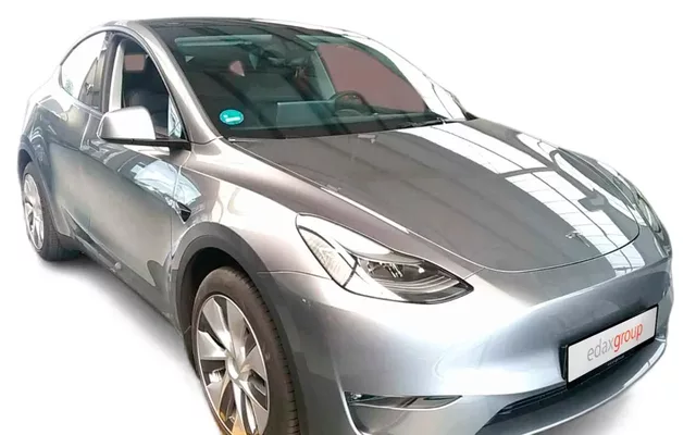 Tesla Model Y Long Range Dual Motor AWD