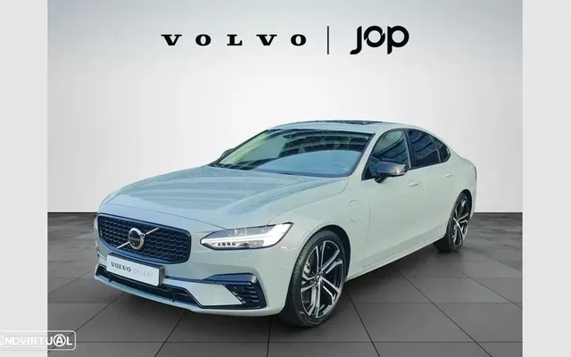 Volvo S90 2.0 T8 PHEV Plus Dark AWD
