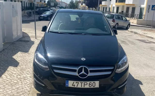 Mercedes-Benz B 180 d AMG Line Aut.