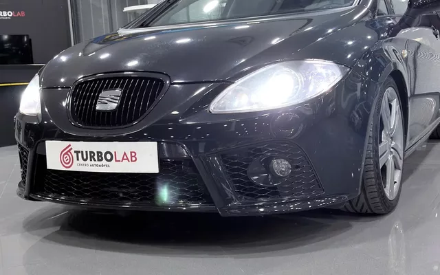 SEAT Leon 2.0 TDI DPF FR Limited