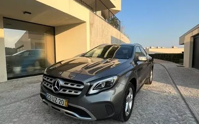 Mercedes-Benz GLA 180 d