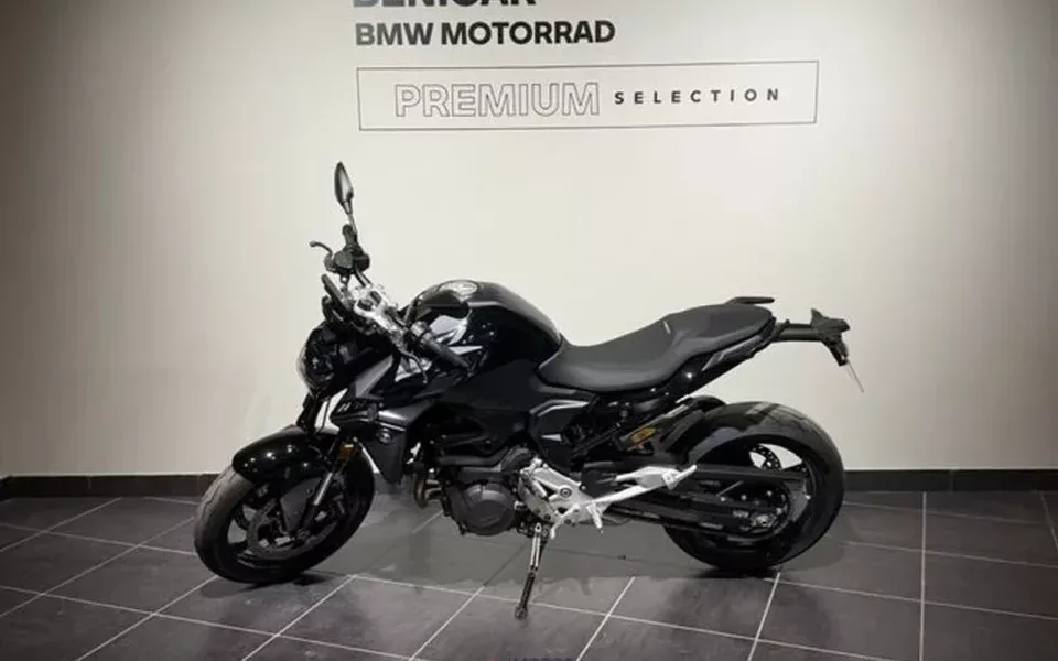 BMW F900R