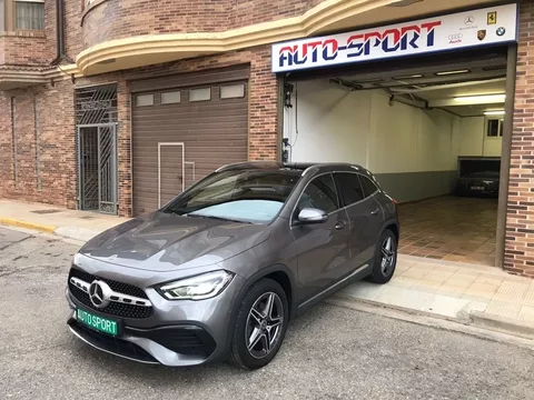 MERCEDES-BENZ Clase GLA GLA 220d 4Matic 8G-DCT
