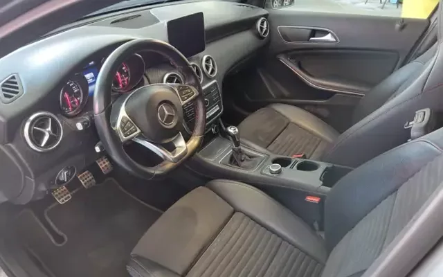 Mercedes-Benz A 180 2018 d AMG Line