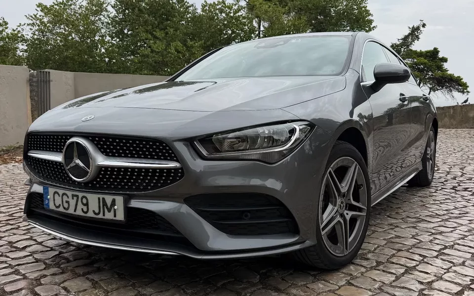 Mercedes-Benz CLA 250 e 8G-DCT AMG Line