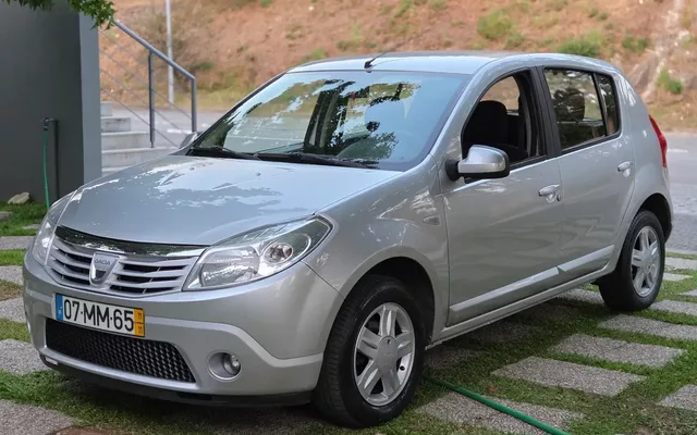 Dacia Sandero 1.2 16V Pack