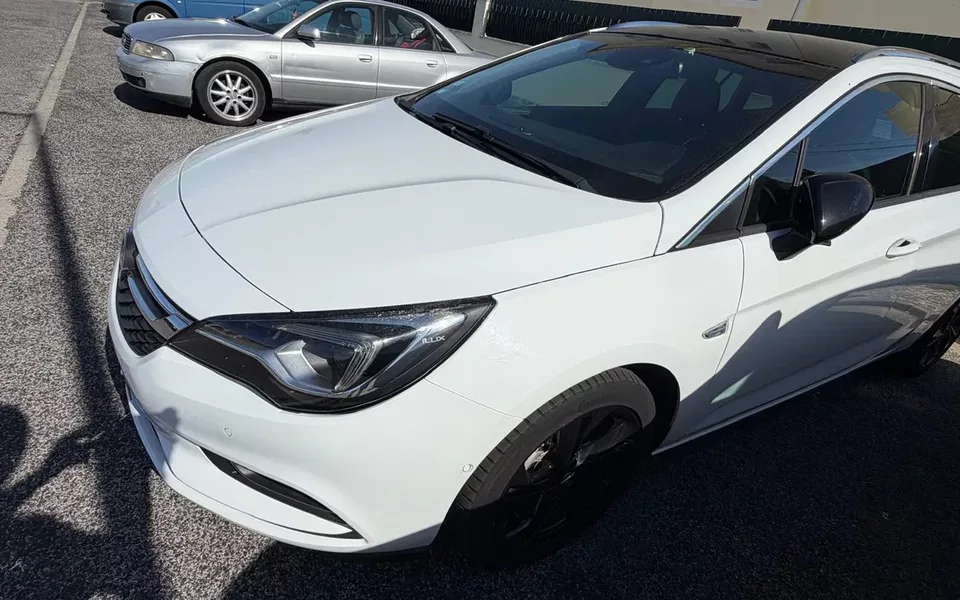 Opel Astra Sports Tourer