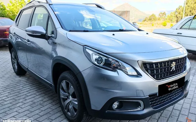 Peugeot 2008 1.2 PureTech Style