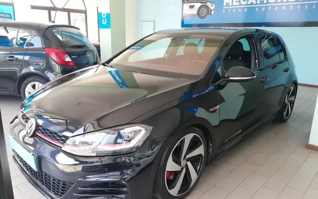 VW Golf GTI Performance BlueMotion DSG