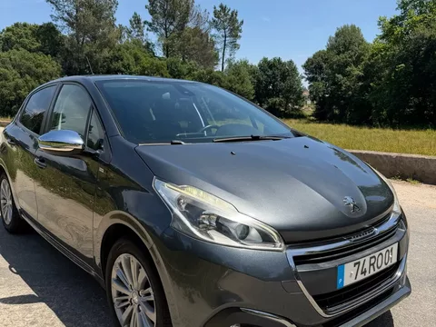 Peugeot 208 1.2 PureTech Style