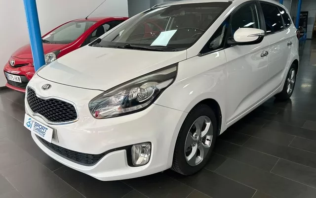 KIA Carens Carens 1.7CRDi Drive 136