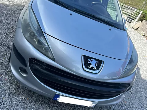 Peugeot 207 1.4 16V Open