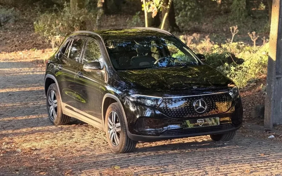 Mercedes-Benz EQA 300 4Matic AMG Line