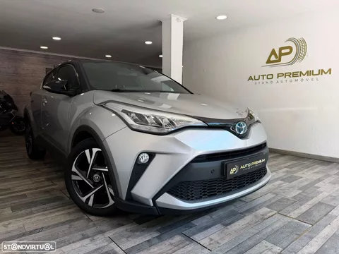Toyota C-HR 1.8 Hybrid Square Collection